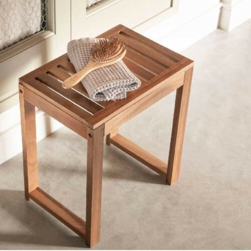 Taburete de baño de madera rústico